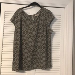 Xl blouse. Fox and Ali. Black and Tan